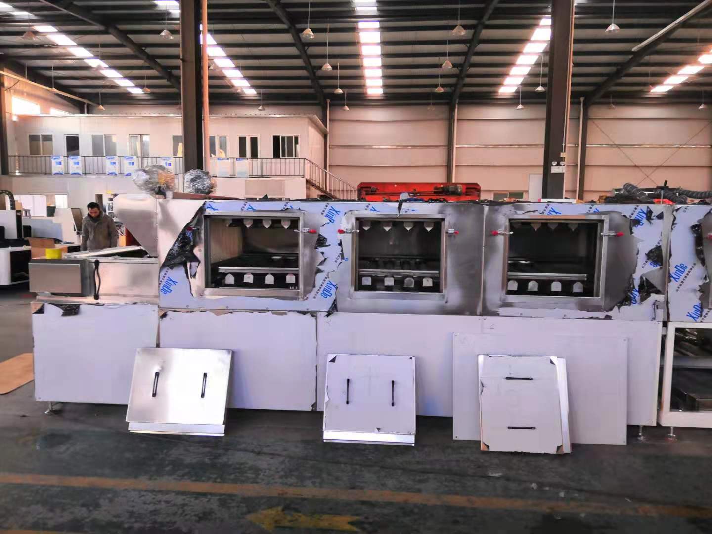 鋁件除油去蠟通過式噴淋清洗機